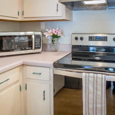 Life'S A Breeze! Updated 3B Home 10 Min To Beach! Gulf Breeze Eksteriør billede