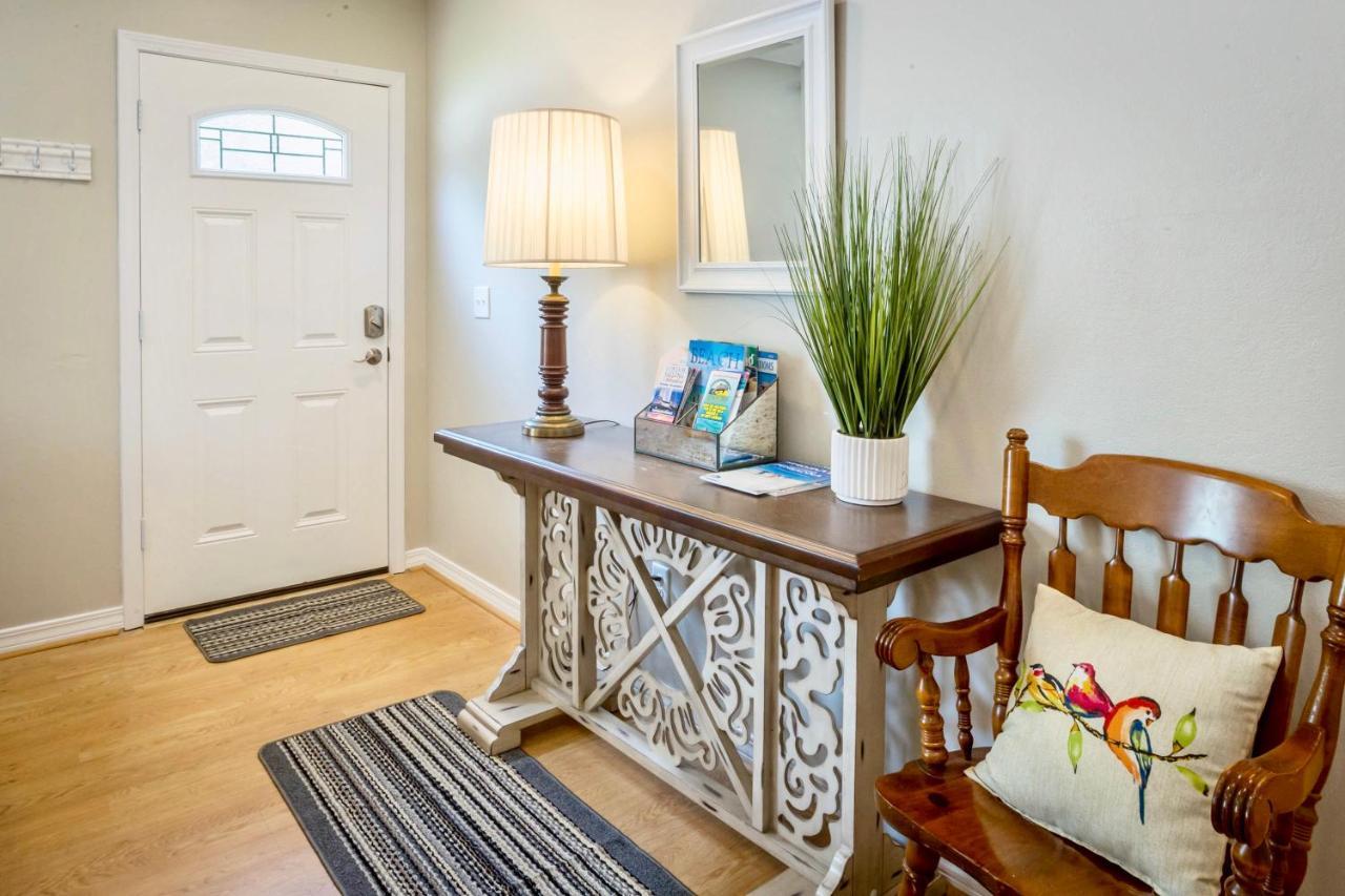 Life'S A Breeze! Updated 3B Home 10 Min To Beach! Gulf Breeze Eksteriør billede