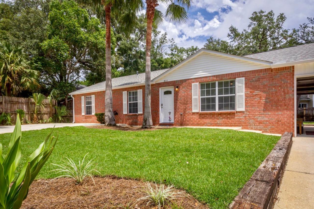 Life'S A Breeze! Updated 3B Home 10 Min To Beach! Gulf Breeze Eksteriør billede